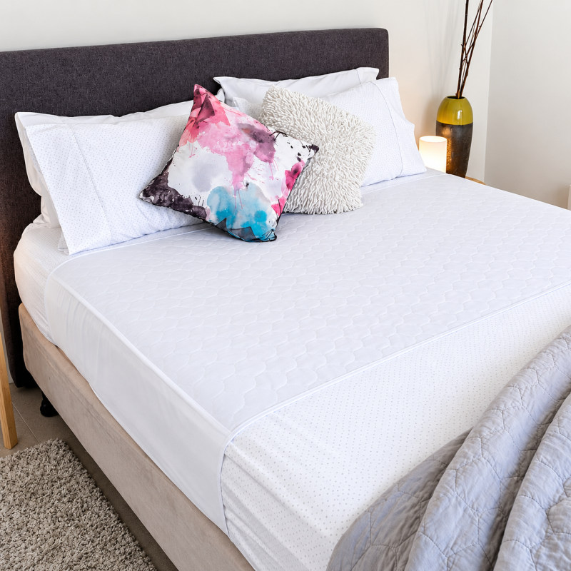 Conni Bed Pad Extra Wide w- Tuck-ins - White
